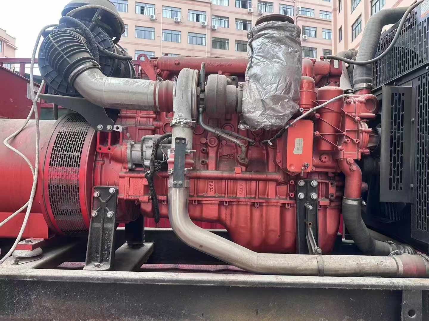 镶黄如何选择适合 600kW 柴油发电机组的过载保护器？