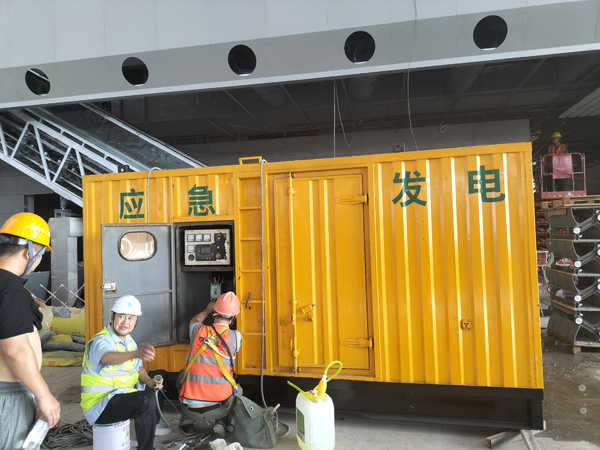 镶黄怎样判断空气滤清器是否需要更换?